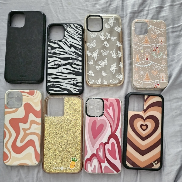 IPhone 11pro case bundle - Picture 2 of 2